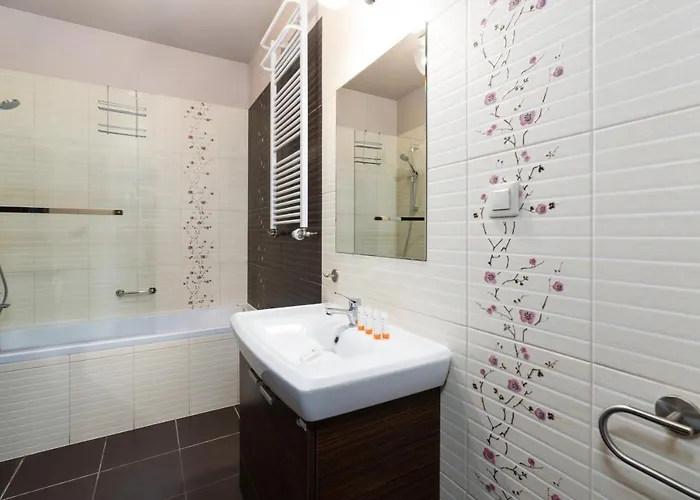 Rezerwat Zurawiniec By Renters Apartment *